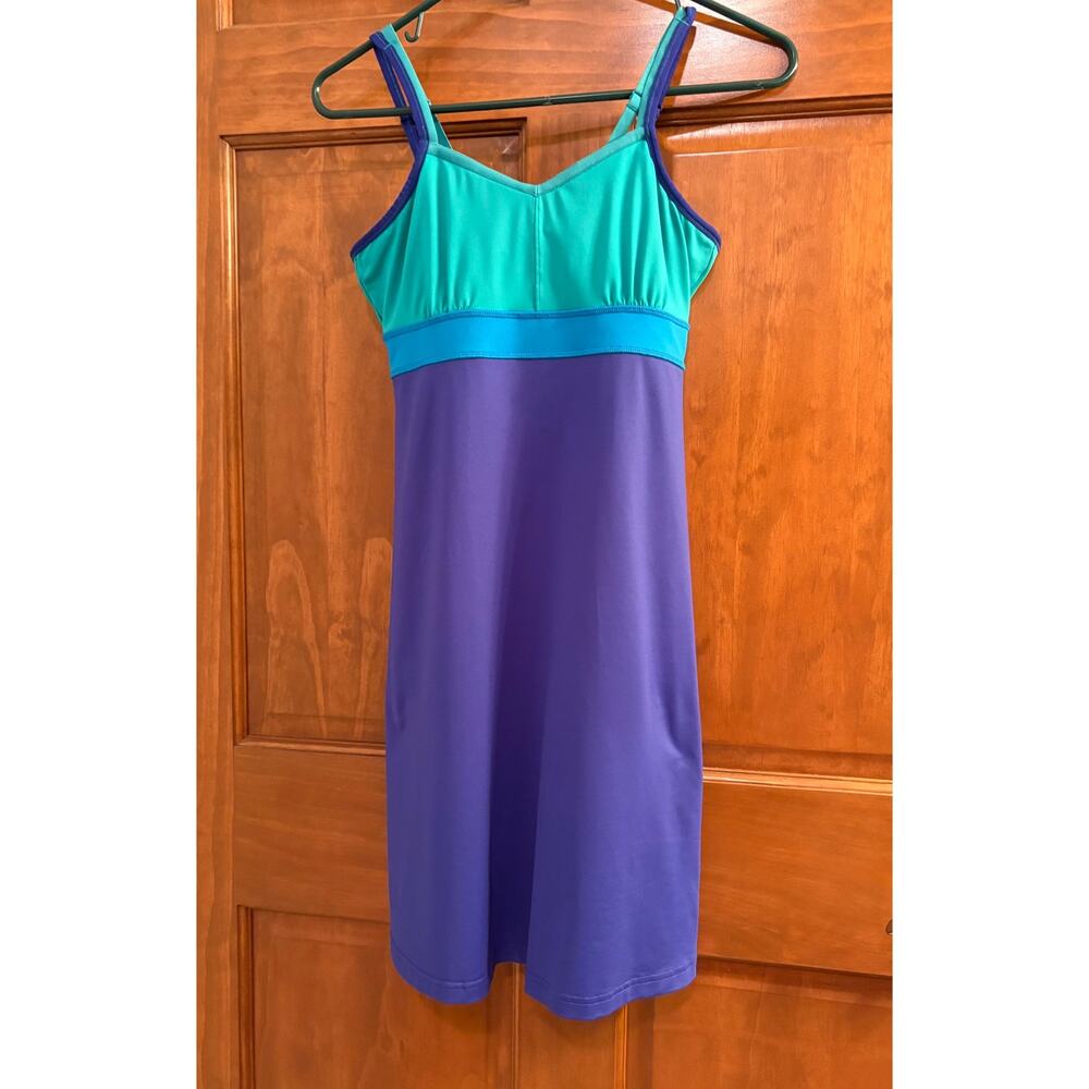Title Nine Diamalete Colorblock Athletic Exercise Dress Purple Teal Size S